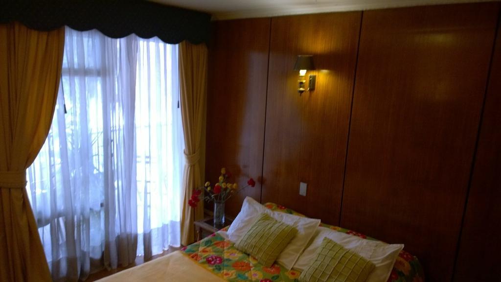 סנטיאגו Bed & Breakfast Blumen Haus חדר תמונה