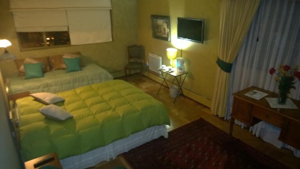 סנטיאגו Bed & Breakfast Blumen Haus חדר תמונה
