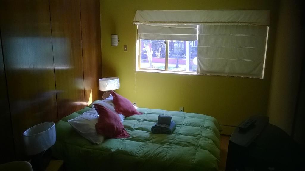 סנטיאגו Bed & Breakfast Blumen Haus חדר תמונה